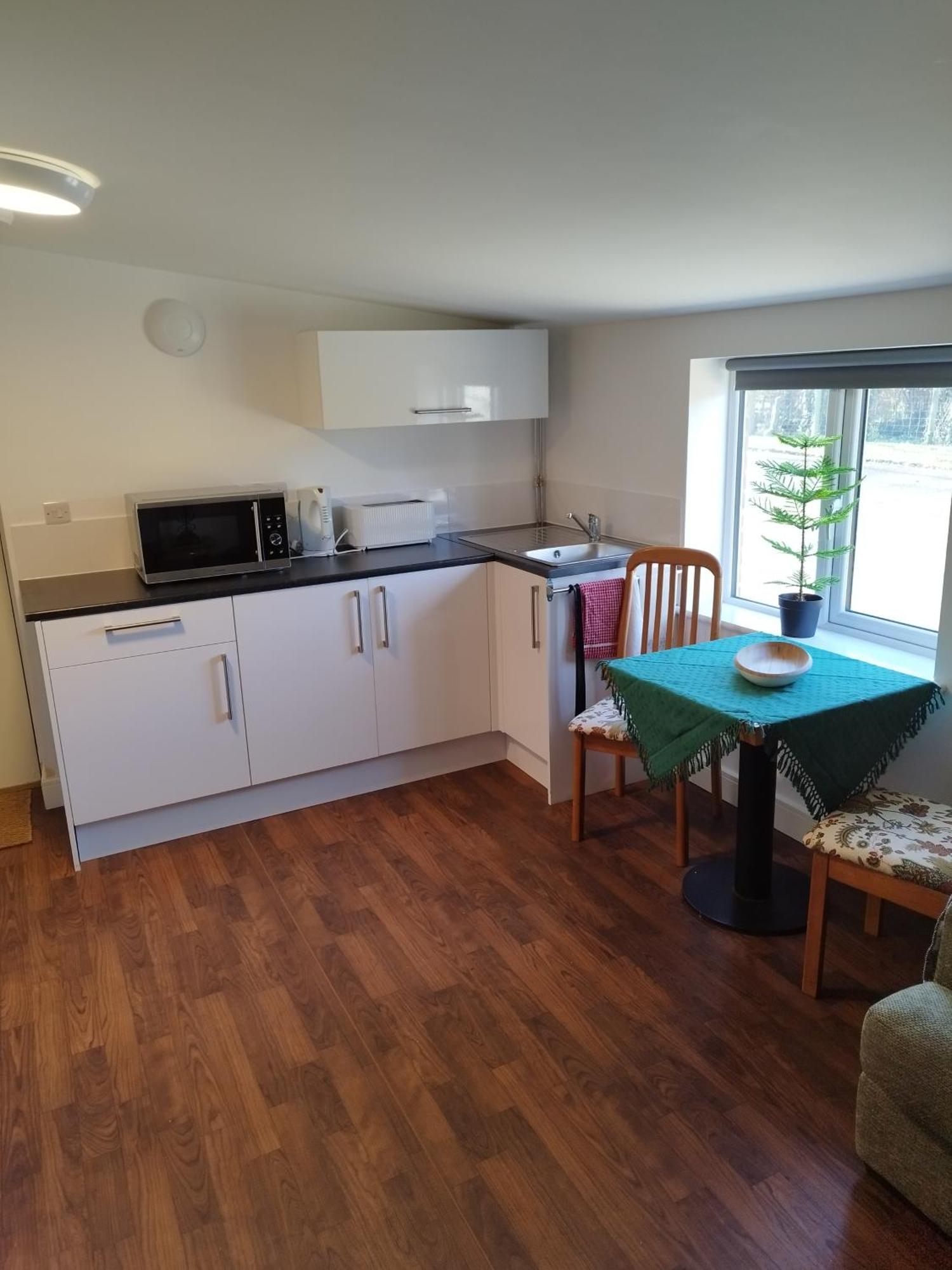 Two Birds Weekly Stay Malmesbury Esterno foto